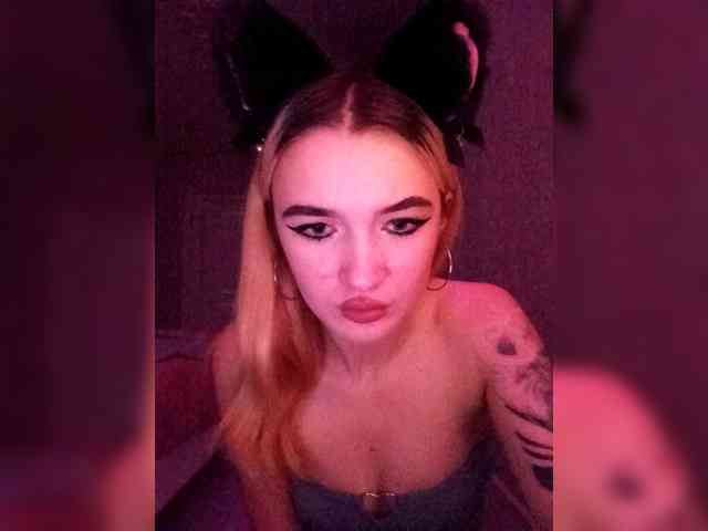 kristibiz webcam