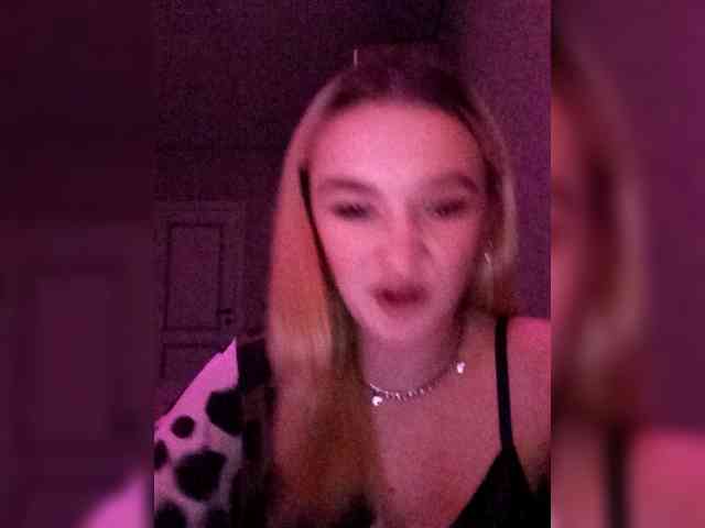 kristibiz webcam
