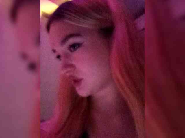 kristibiz webcam
