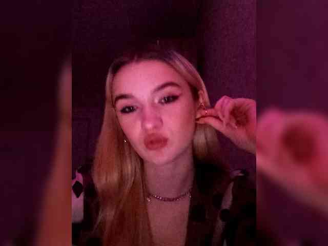 kristibiz webcam