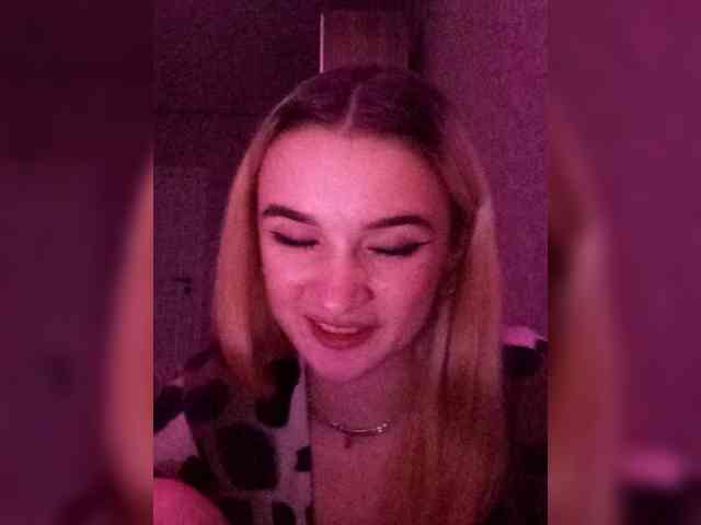 kristibiz webcam