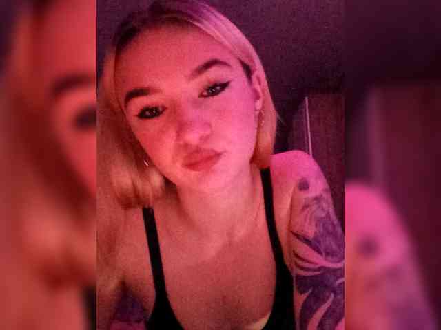 kristibiz webcam