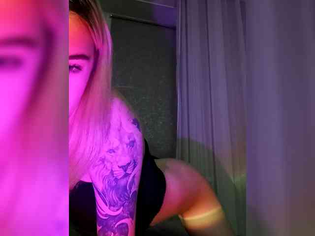 kristibiz webcam
