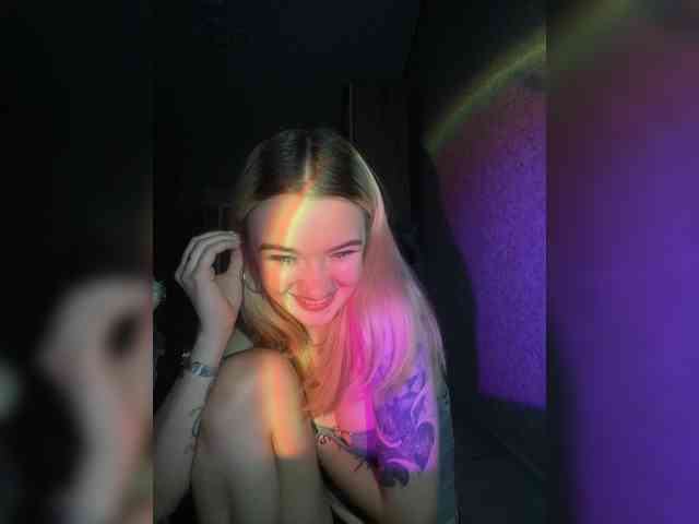 kristibiz webcam