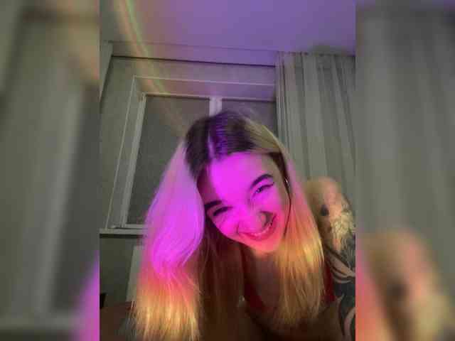 kristibiz webcam