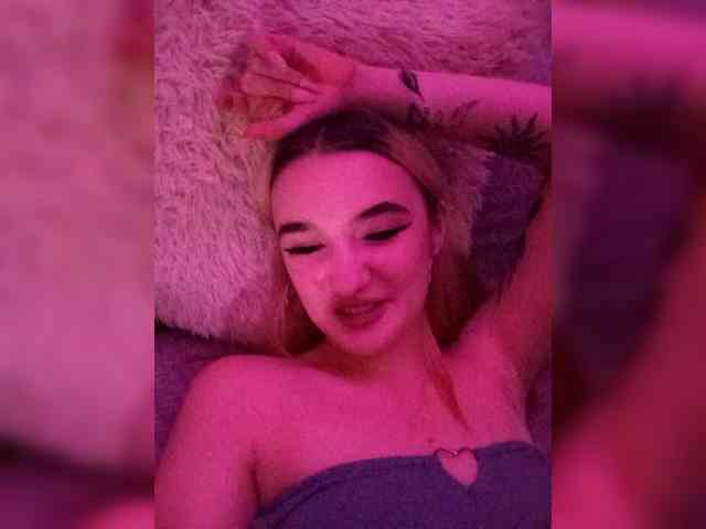 kristibiz webcam