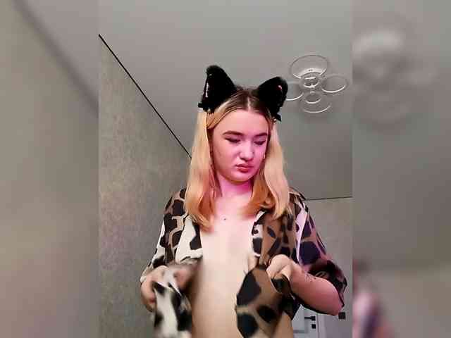 kristibiz webcam
