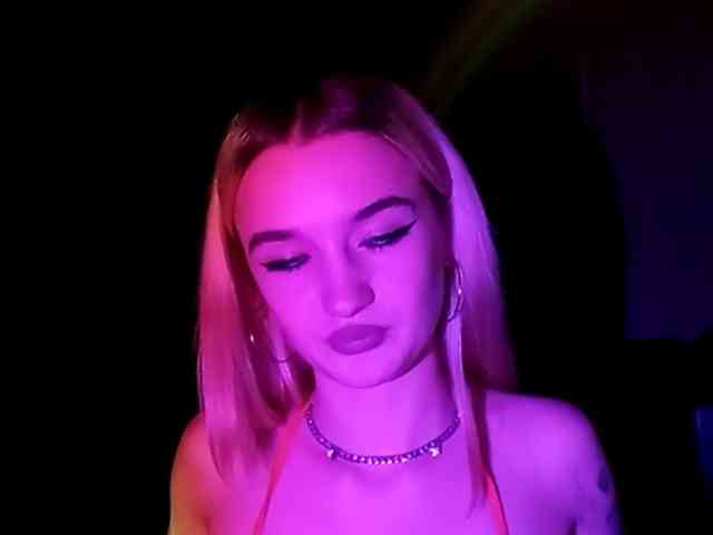 kristibiz webcam