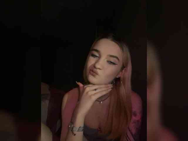 kristibiz webcam