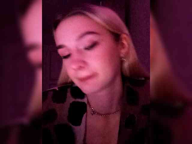 kristibiz webcam