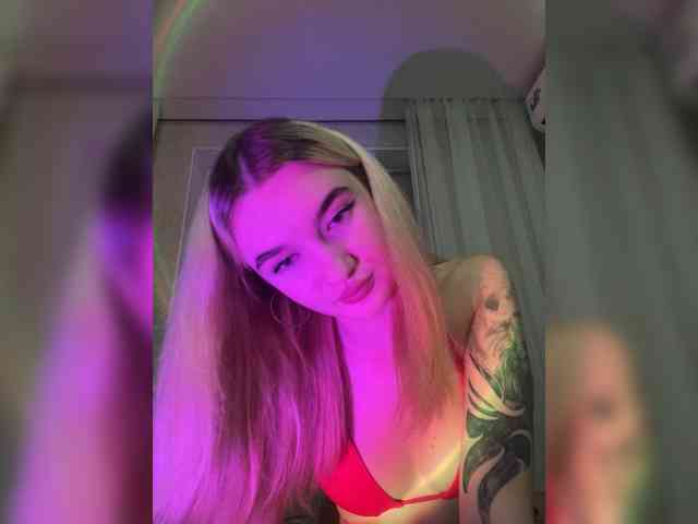 kristibiz webcam