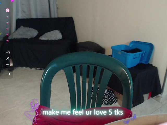 violettalynn's BongaCams show and profile