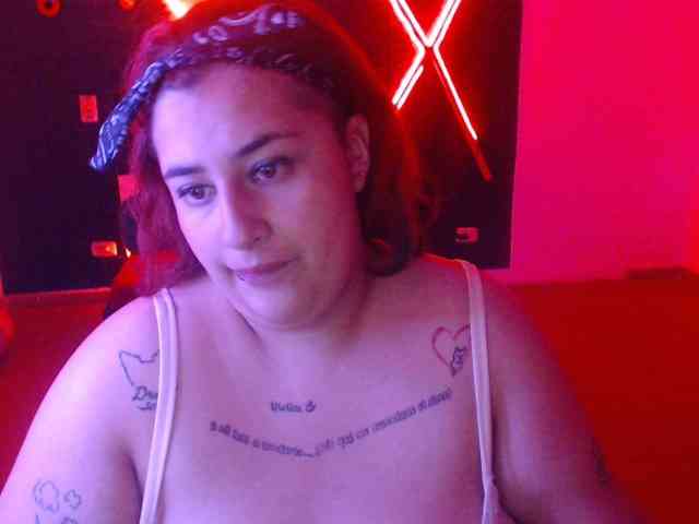 Dirty-herela-26 webcam