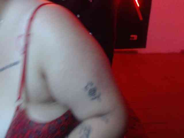 Dirty-herela-26 webcam