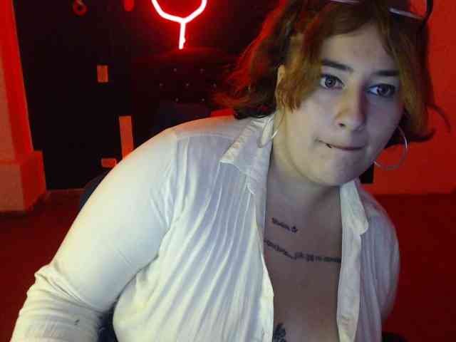 Dirty-herela-26 webcam