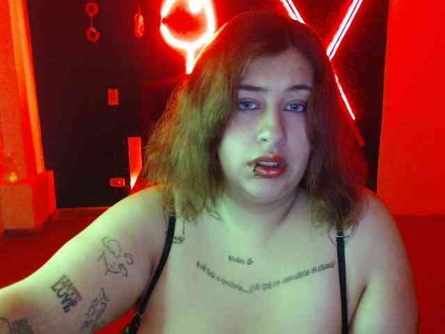 Dirty-herela-26 webcam