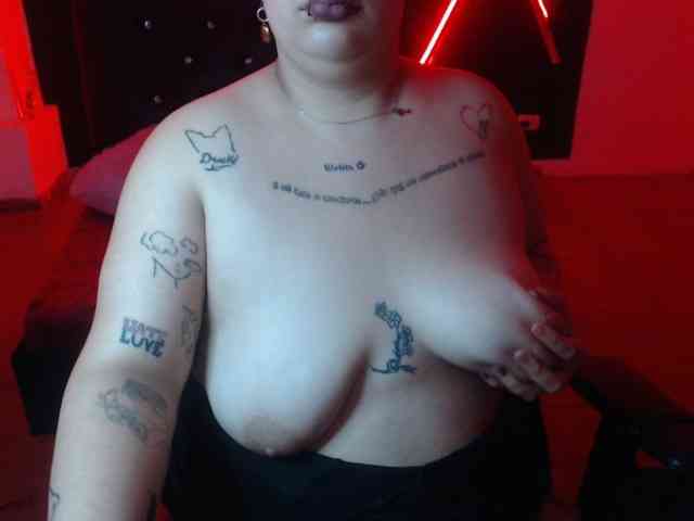 Dirty-herela-26 webcam