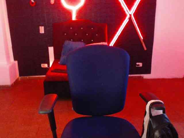 Dirty-herela-26 webcam