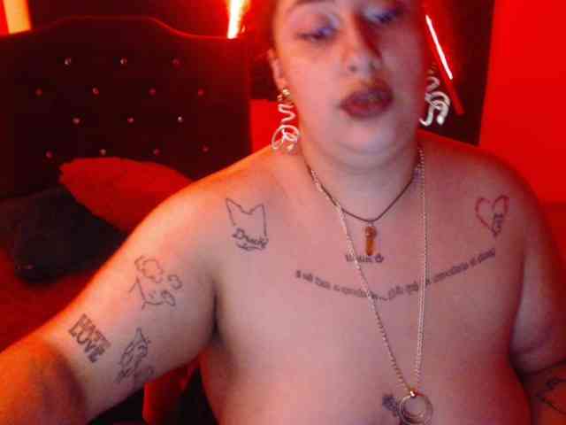 Dirty-herela-26 webcam