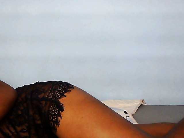 Elisa571's BongaCams show and profile