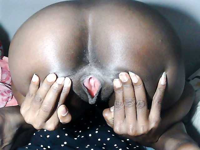 Elisa571's BongaCams show and profile