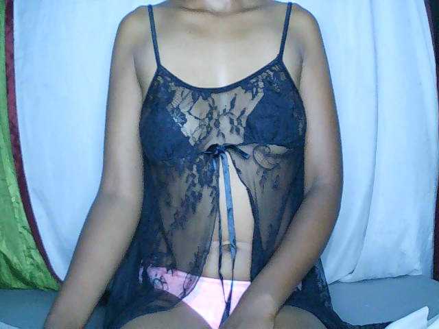 Elisa571's BongaCams show and profile