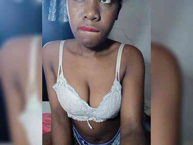 Elisa571 webcam