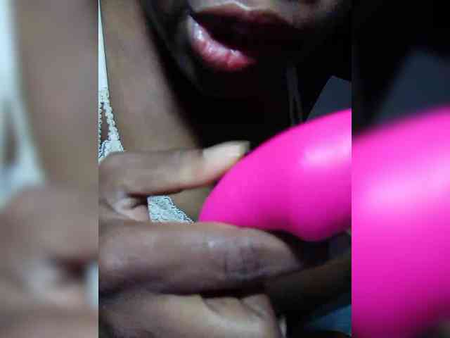 Elisa571 webcam