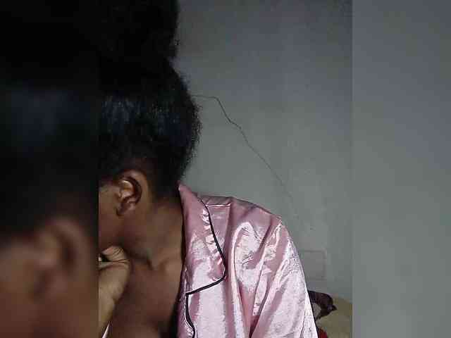 Elisa571 webcam