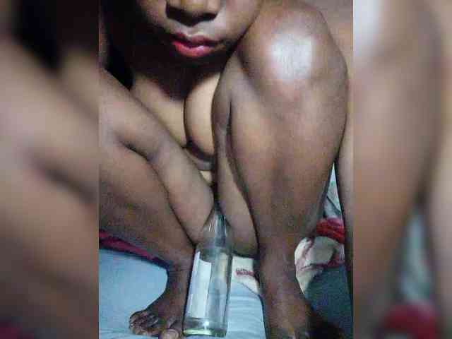 Elisa571 webcam