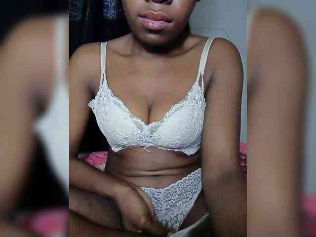 Elisa571 webcam