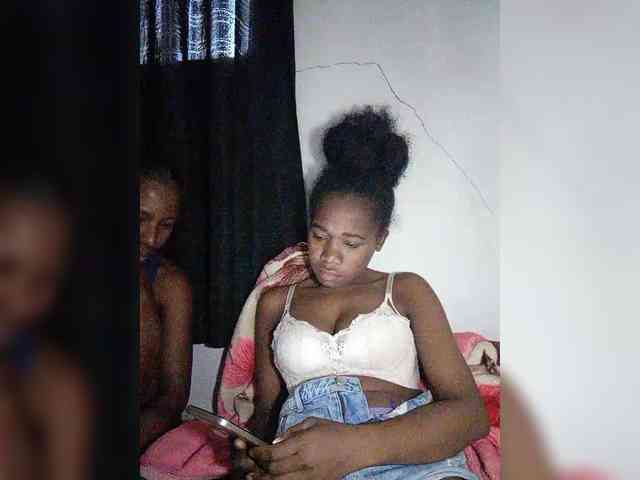 Elisa571 webcam