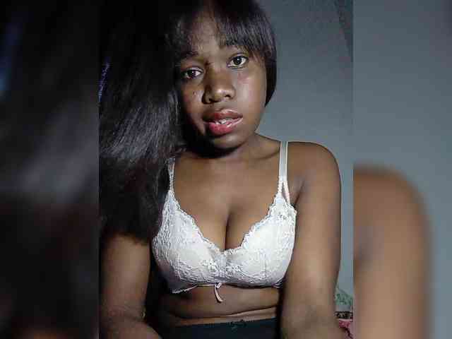 Elisa571 webcam