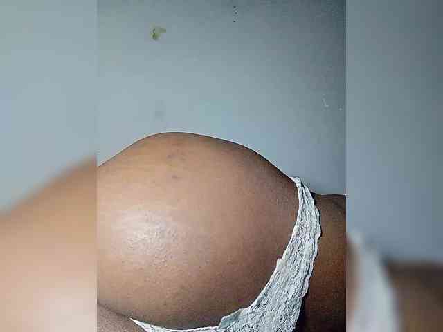 Elisa571 webcam