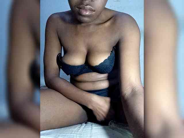 Elisa571 webcam