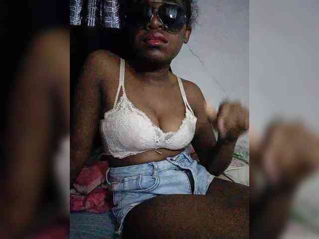 Elisa571 webcam