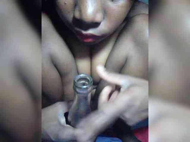 Elisa571 webcam
