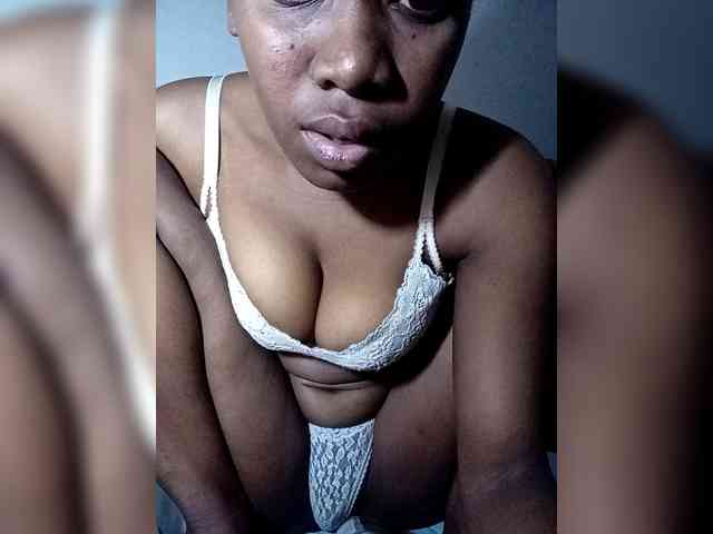 Elisa571 webcam
