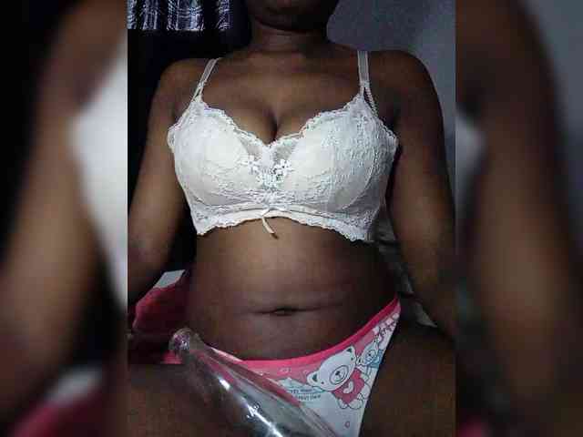 Elisa571 webcam