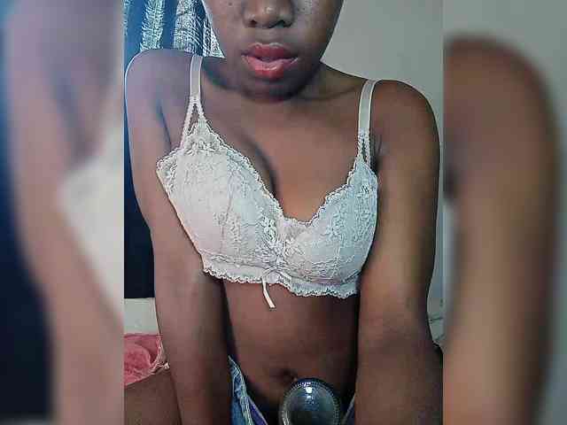 Elisa571 webcam