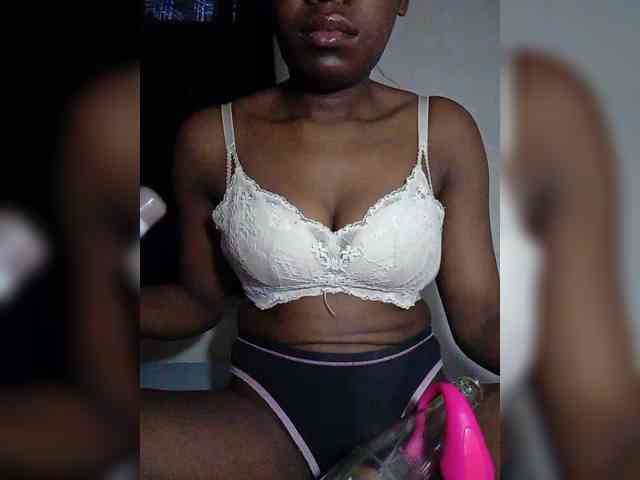 Elisa571 webcam