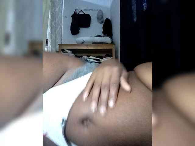 Elisa571 webcam