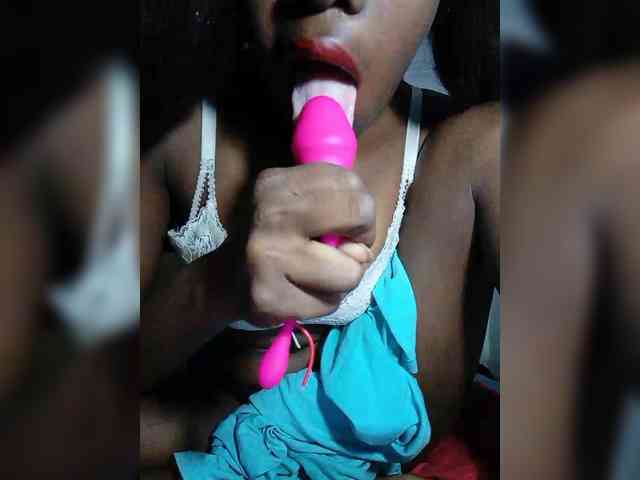 Elisa571 webcam