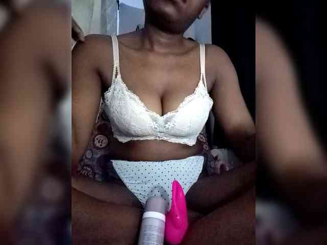 Elisa571 webcam