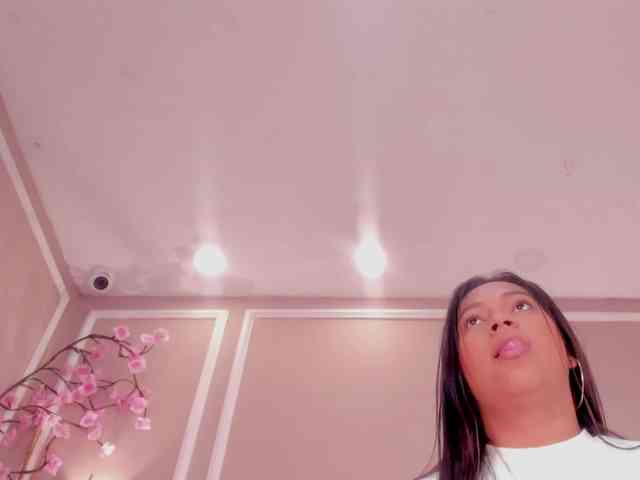 nathaliaa-peachh webcam