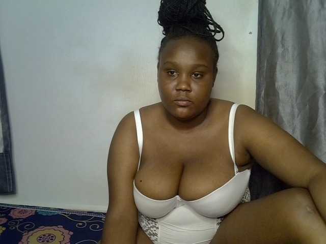 Lovelytiana's Thumb Image