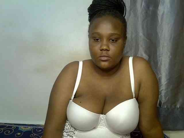 Lovelytiana webcam