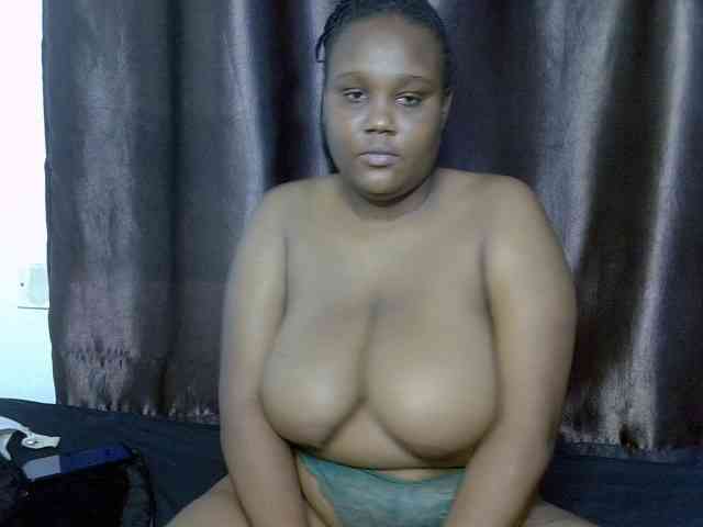 Lovelytiana webcam