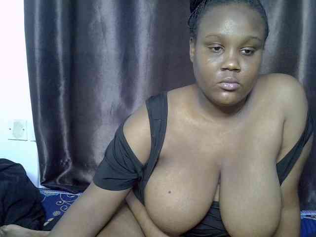 Lovelytiana webcam