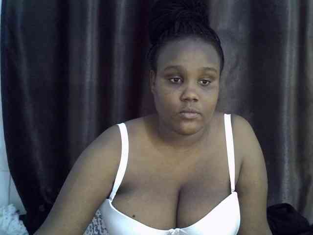 Lovelytiana webcam